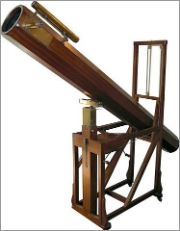 허셜이 천왕성을 발견한 망원경의 모형