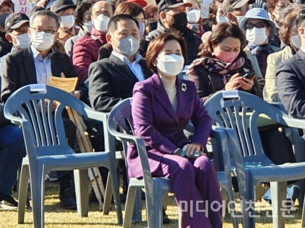 인천 노인일자리 한마당에 참석한 이행숙 부시장. 고상규 기자